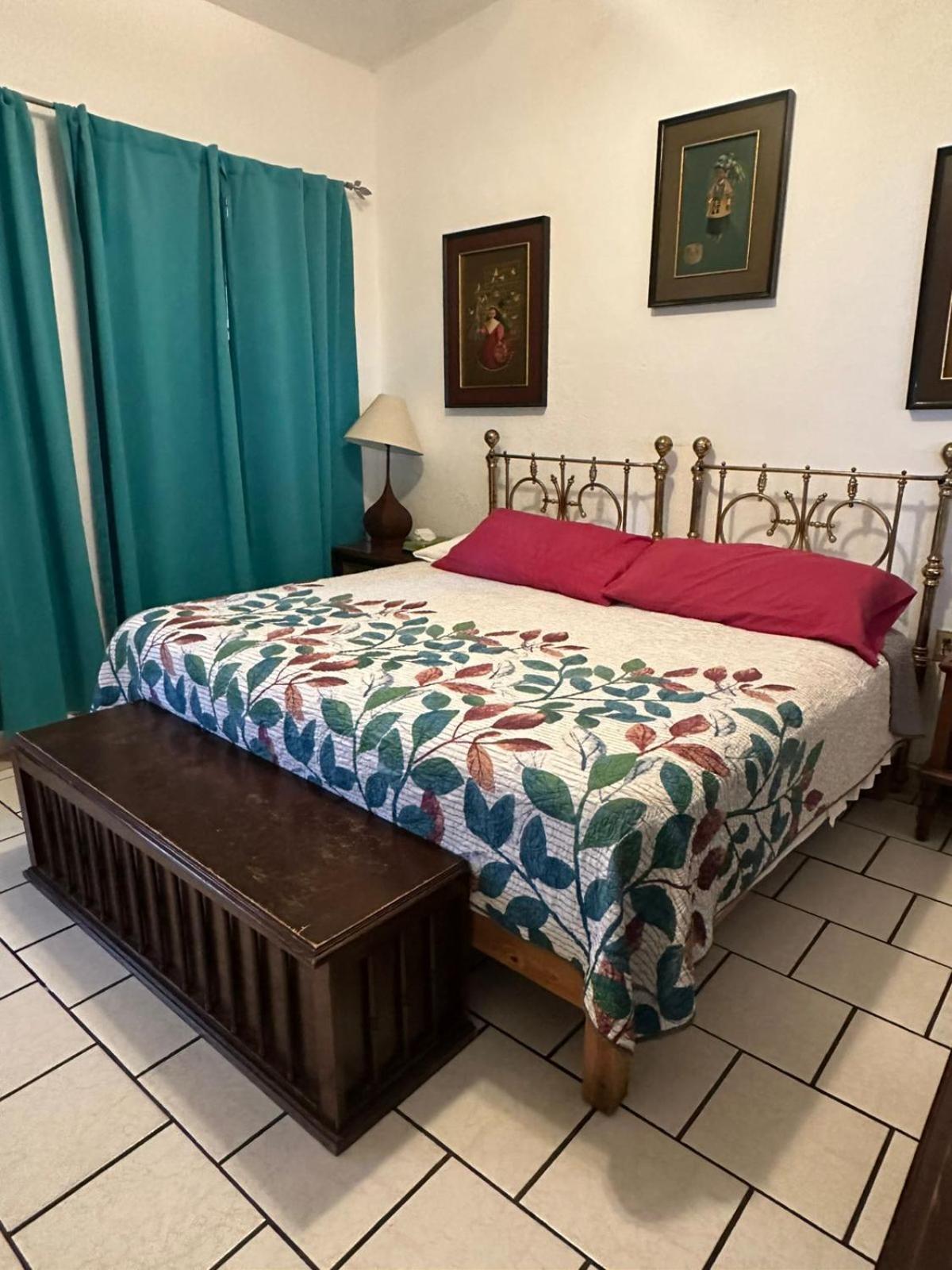 Casa Alvarada